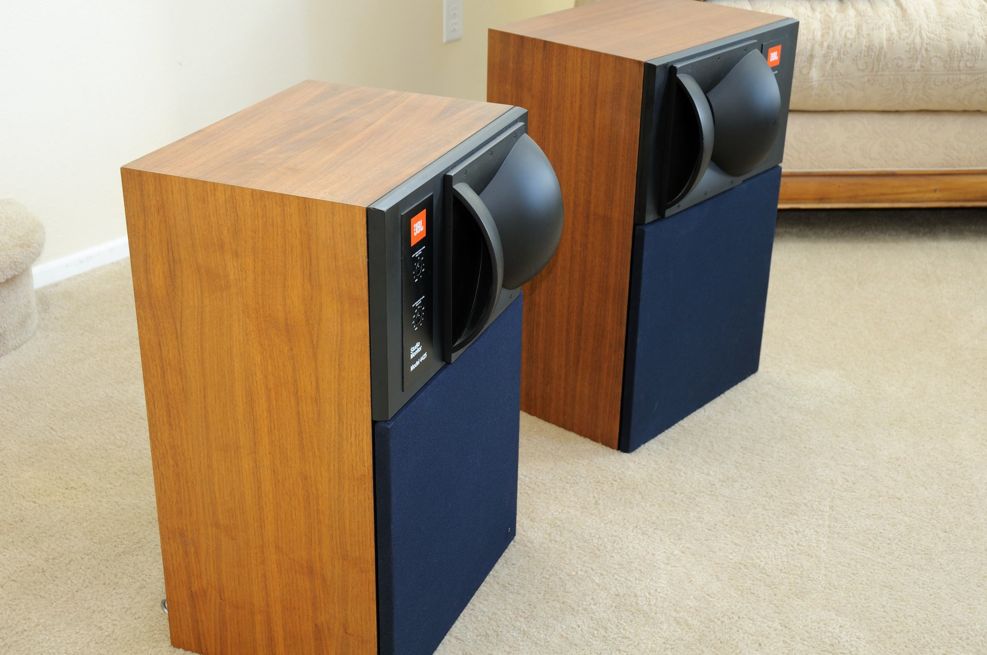 jbl3.jpg